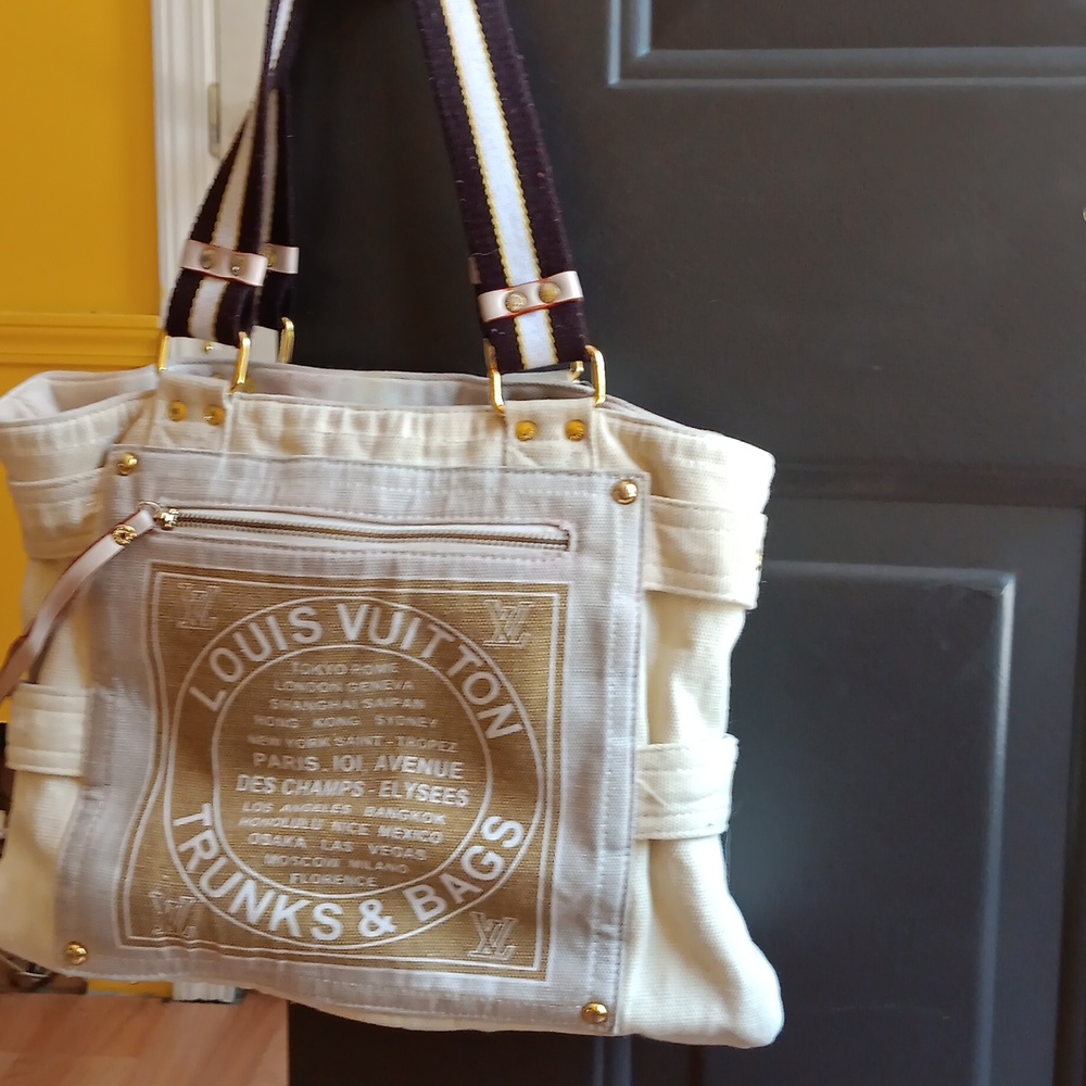 Louis Vuitton tote bag purse